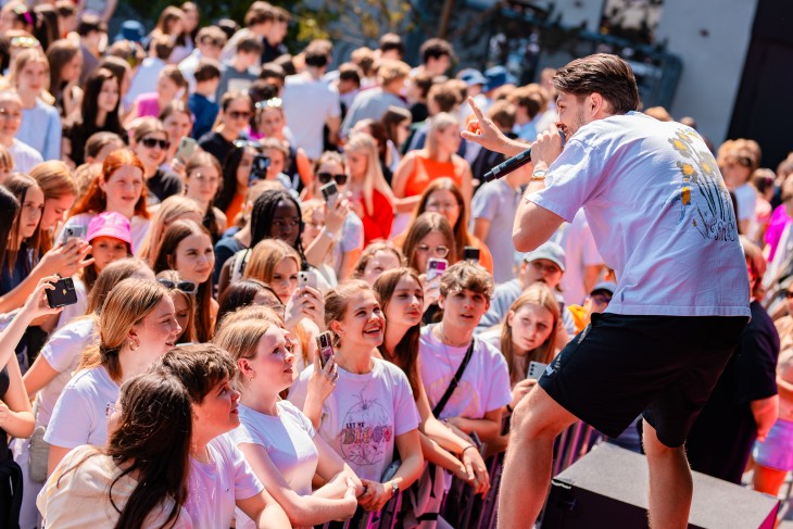 Stressfactor Deinze: nat, knotsgek en onvergetelijk!