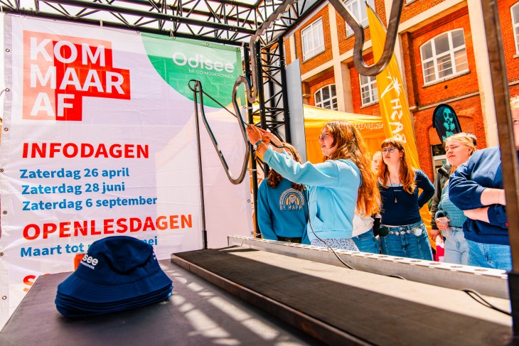 Geen stress voor Dikke op Stressfactor! Eerste keer, meteen een banger