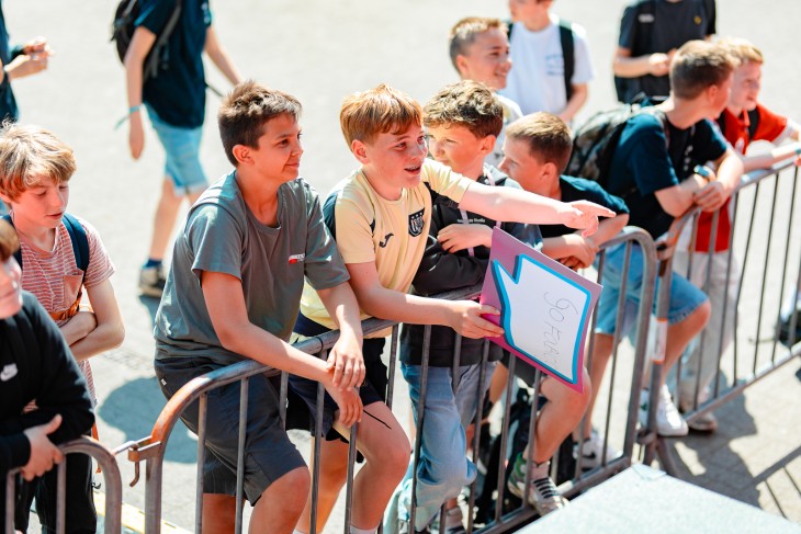 Moshpit Madness: FabioW Gaat los in de VITO-Moshpit!