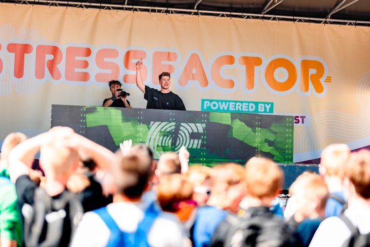 Moshpit Madness: FabioW Gaat los in de VITO-Moshpit!