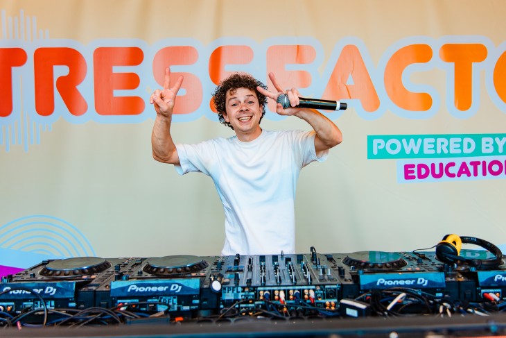 Moshpit Madness: FabioW Gaat los in de VITO-Moshpit!