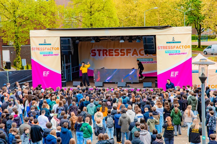 Daani maakte haar debuut op Stressfactor in Venlo!