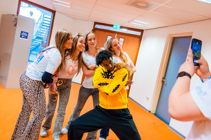 Daani maakte haar debuut op Stressfactor in Venlo!