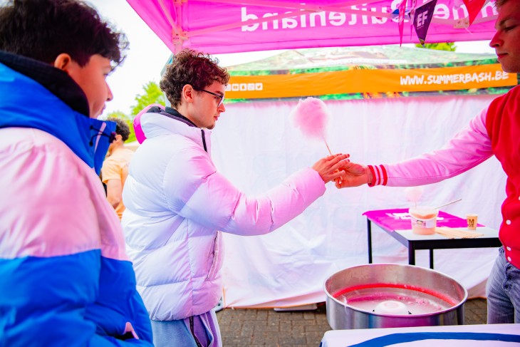 Daani maakte haar debuut op Stressfactor in Venlo!
