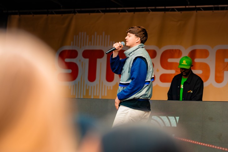 Daani maakte haar debuut op Stressfactor in Venlo!