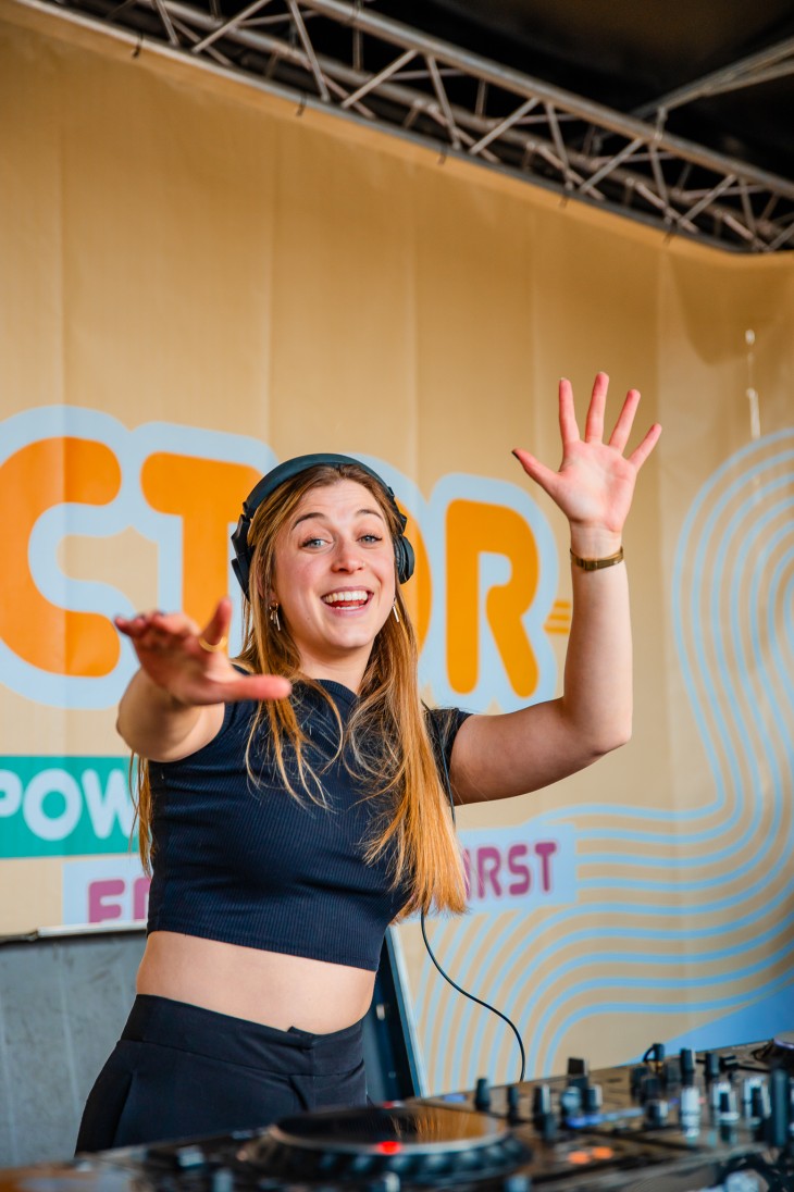 Lil Kleine is terug op Stressfactor!