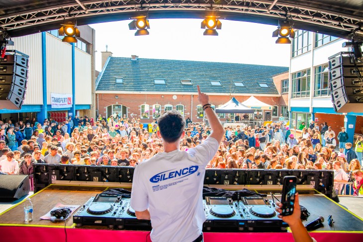 Van Reeze tot Lil Kleine, dit Feest Was Één Groot Chaos!